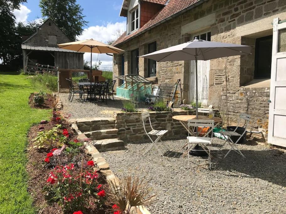 Ferme De Noyes Bed & Breakfast Sourdeval Bagian luar foto